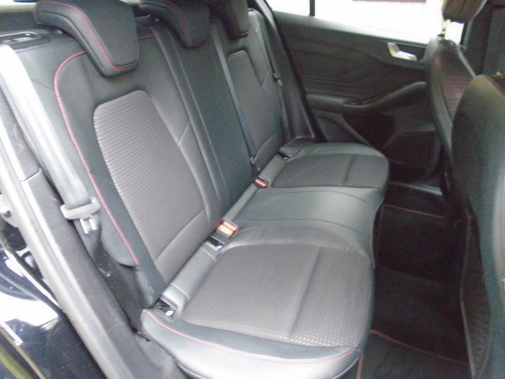 Used Ford Focus 2019 for sale - 76413866: Photo 12