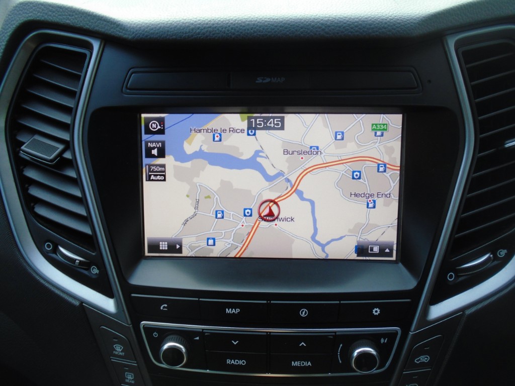 Used Hyundai Santa Fe 2017 for sale - 76413879: Photo 19