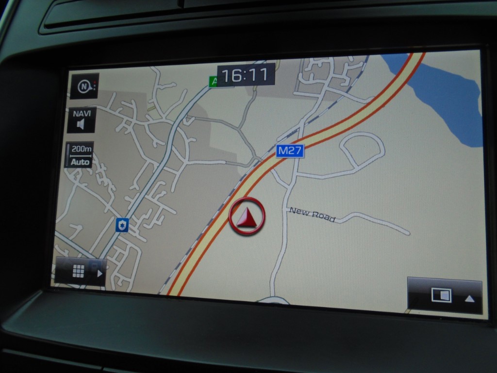 Used Hyundai Santa Fe 2016 for sale - 76606051: Photo 19