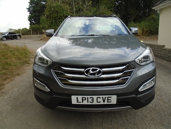 Used Hyundai Santa Fe 2013 for sale - 76413873: Photo