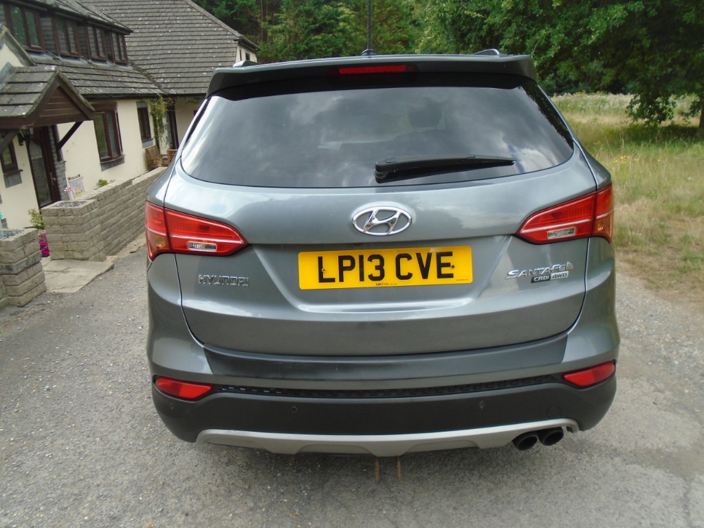 Used Hyundai Santa Fe 2013 for sale - 76413873: Photo 5