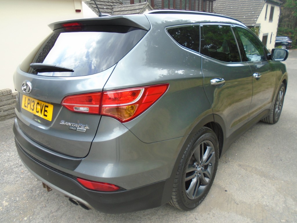 Used Hyundai Santa Fe 2013 for sale - 76413873: Photo 6