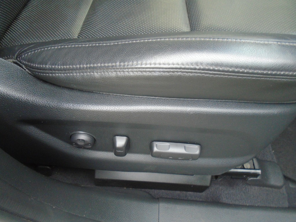 Used Hyundai Santa Fe 2015 for sale - 76413877: Photo 12