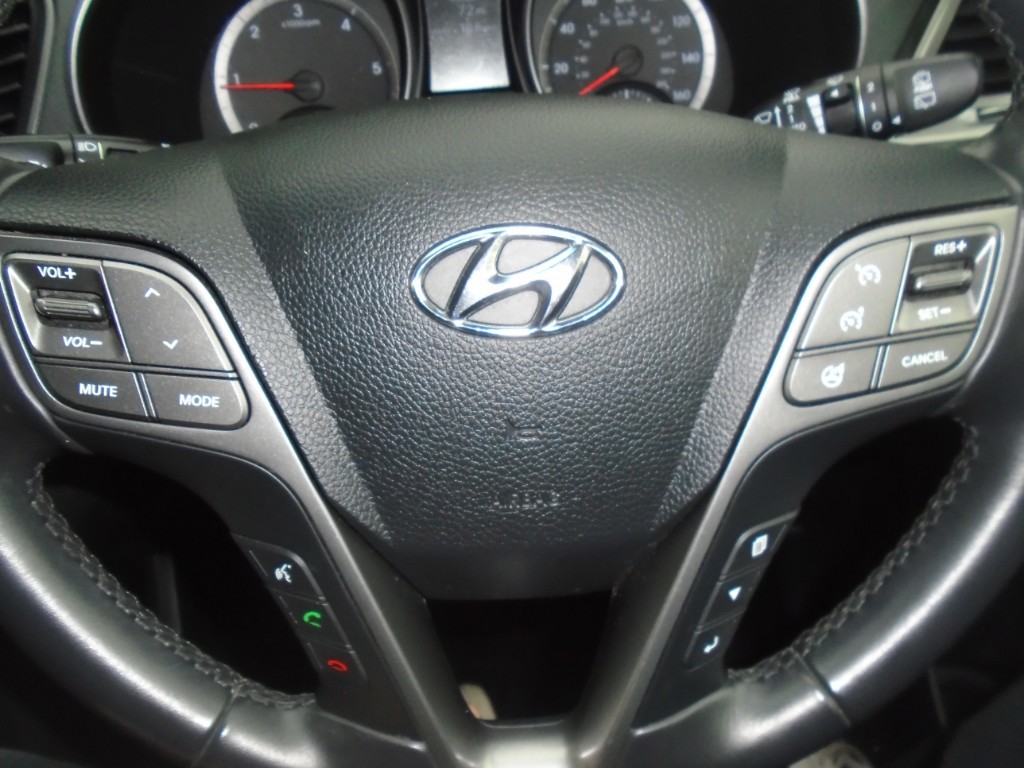 Used Hyundai Santa Fe 2015 for sale - 76413877: Photo 14