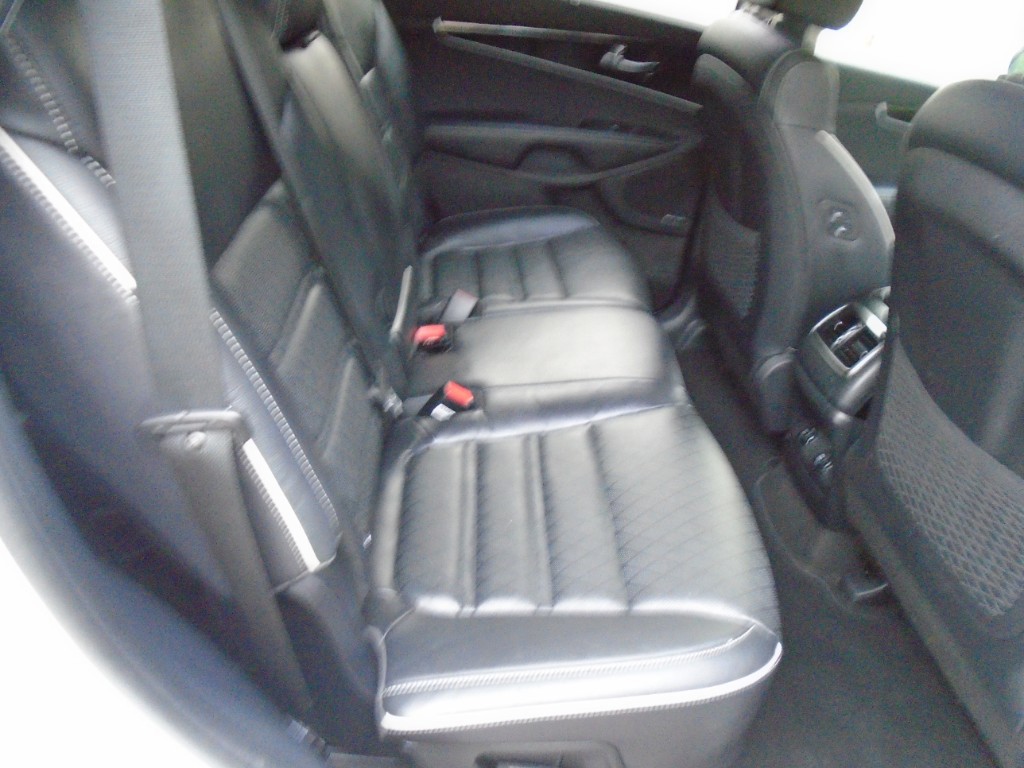 Used Kia Sorento 2018 for sale - 76455626: Photo 15