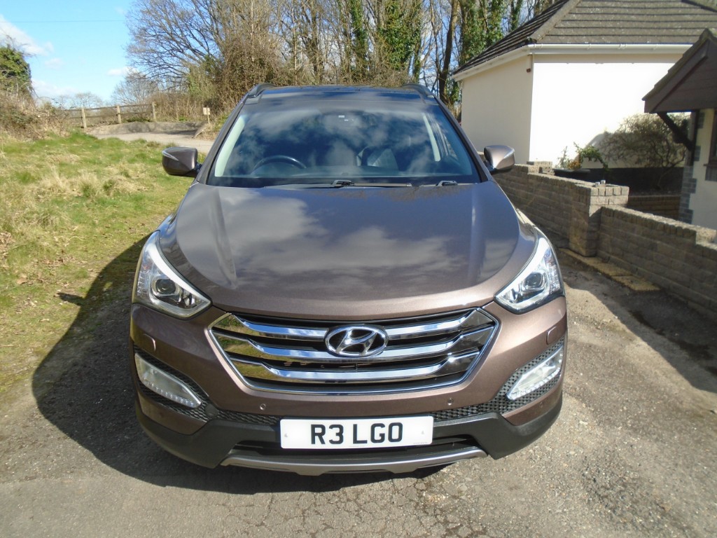 Used Hyundai Santa Fe 2014 for sale - 76413878: Photo 2