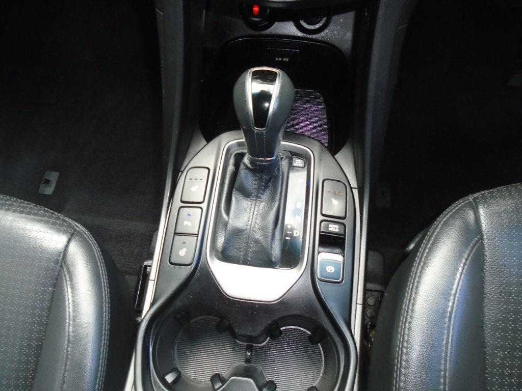 Used Hyundai Santa Fe 2014 for sale - 76413878: Photo 29