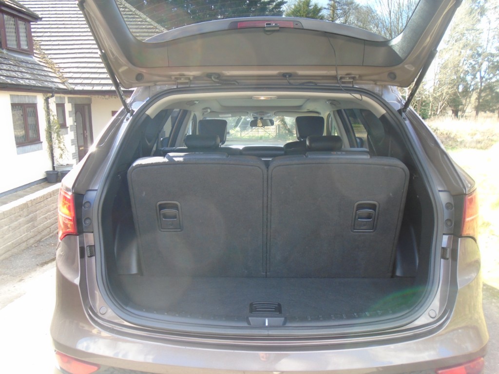 Used Hyundai Santa Fe 2014 for sale - 76413878: Photo 8