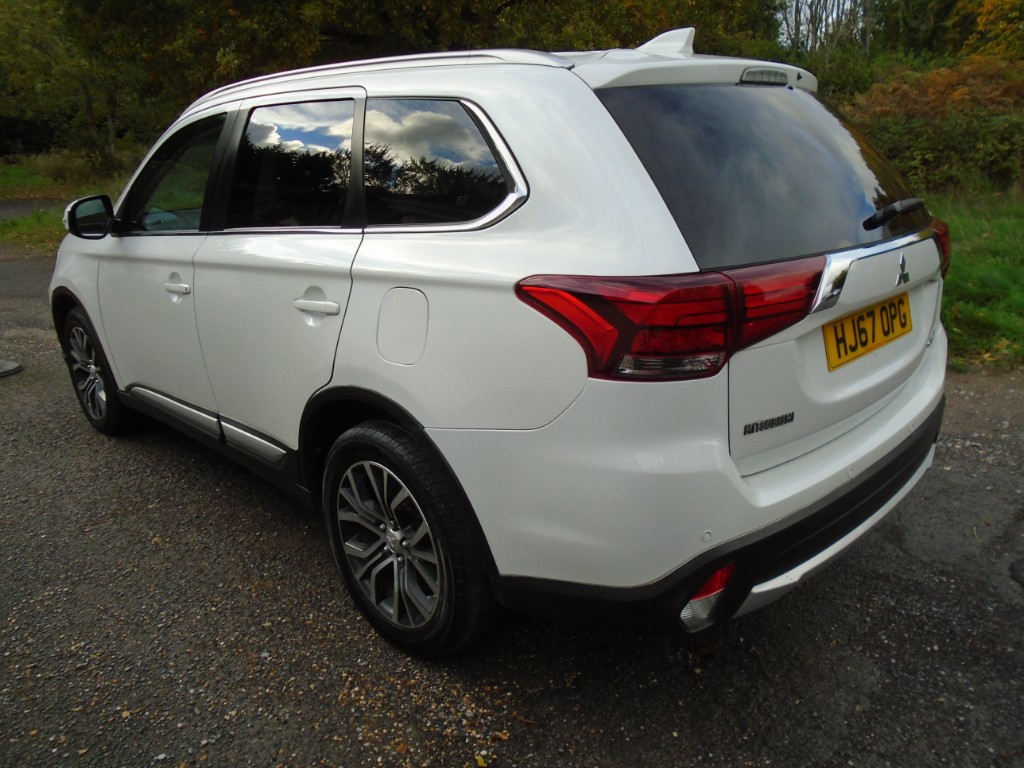 Used Mitsubishi Outlander 2017 for sale - 76483162: Photo 4