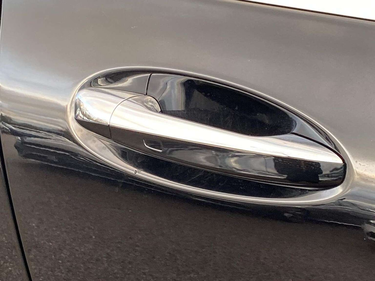 Used Mercedes-Benz EQC 2023 for sale - 77595505: Photo 17