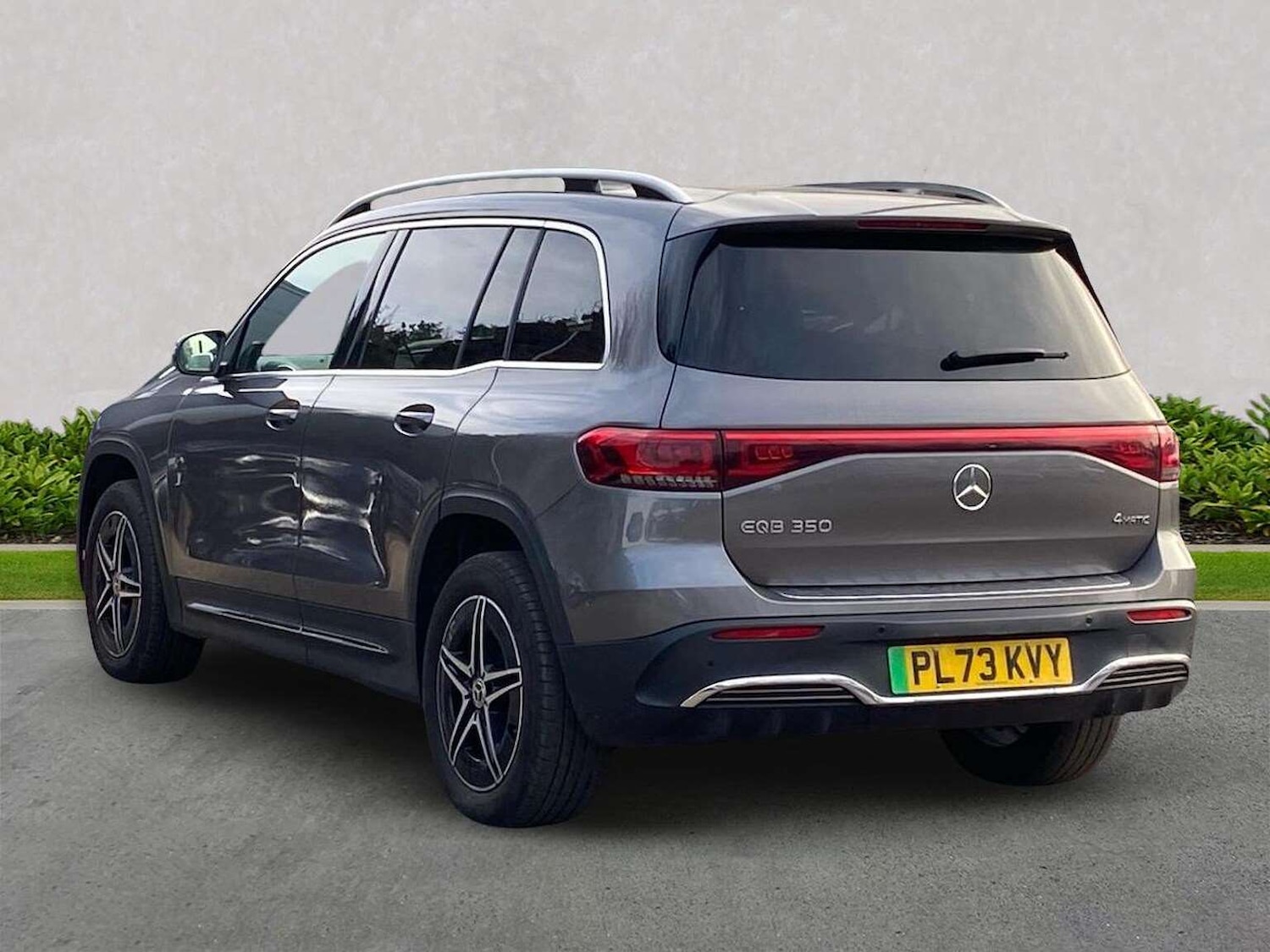 Used Mercedes-Benz EQB 2023 for sale - 77789539: Photo 2