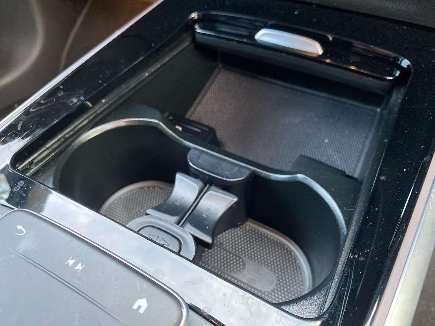 Used Mercedes-Benz EQB 2023 for sale - 77789539: Photo 32