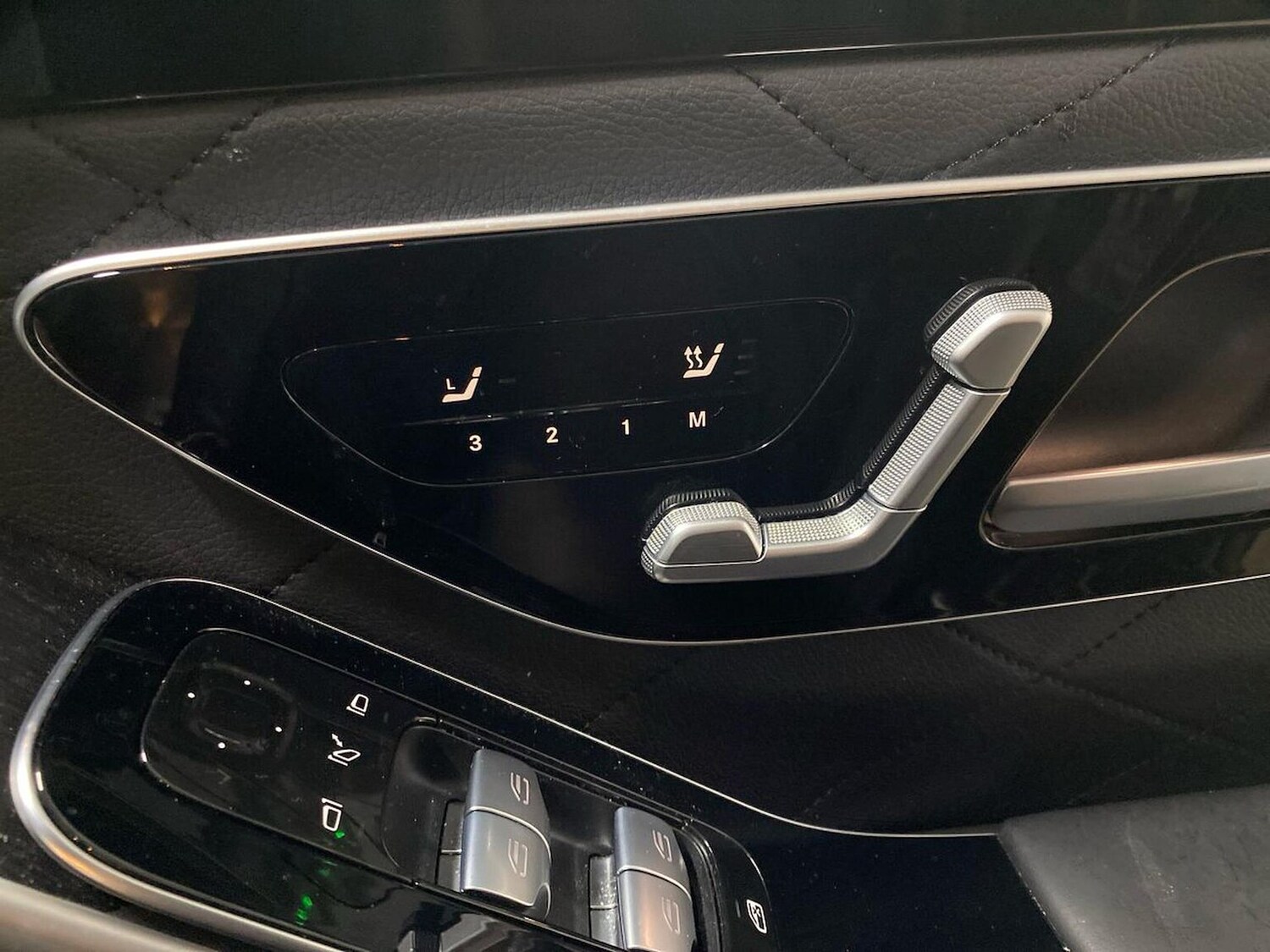 Used Mercedes-Benz S Class 2022 for sale - 76543050: Photo 30