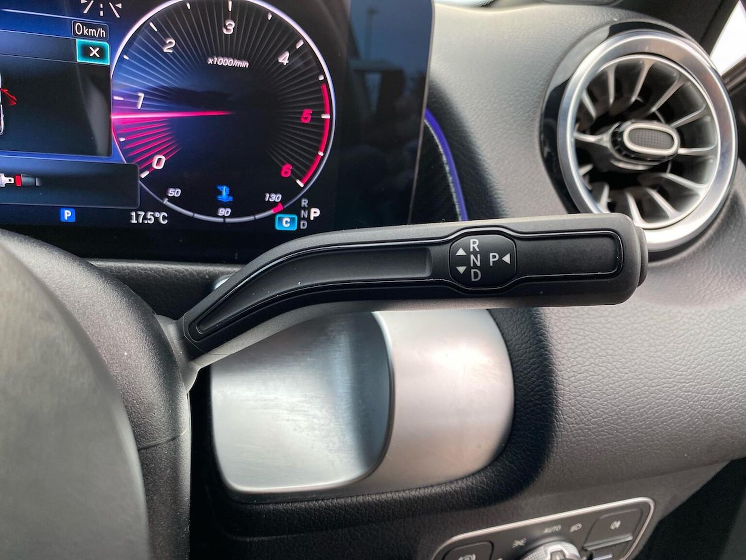 Used Mercedes-Benz GLB 2024 for sale - 77034638: Photo 29