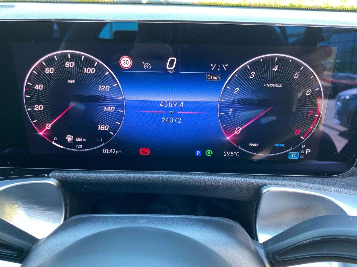 Used Mercedes-Benz GLB 2024 for sale - 78192164: Photo 10