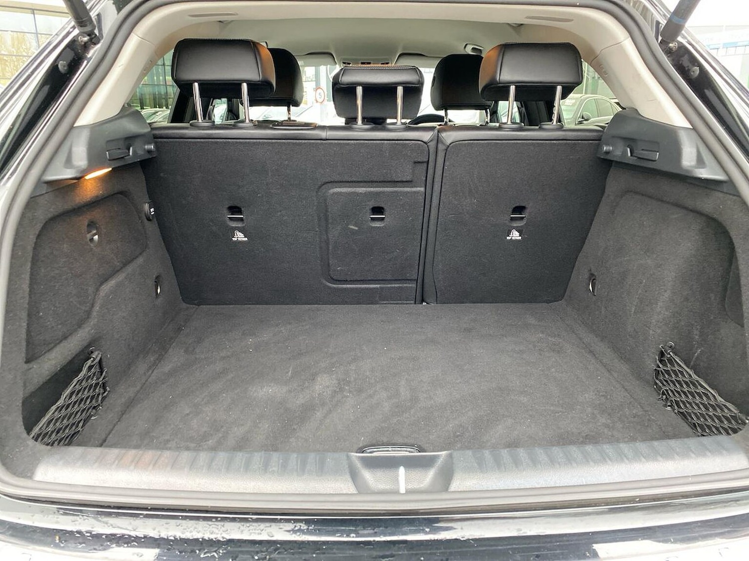 Used Mercedes-Benz GLA 2018 for sale - 77033487: Photo 17