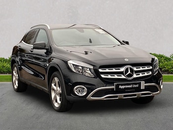 Used Mercedes-Benz GLA 2018 for sale - 77033487: Photo
