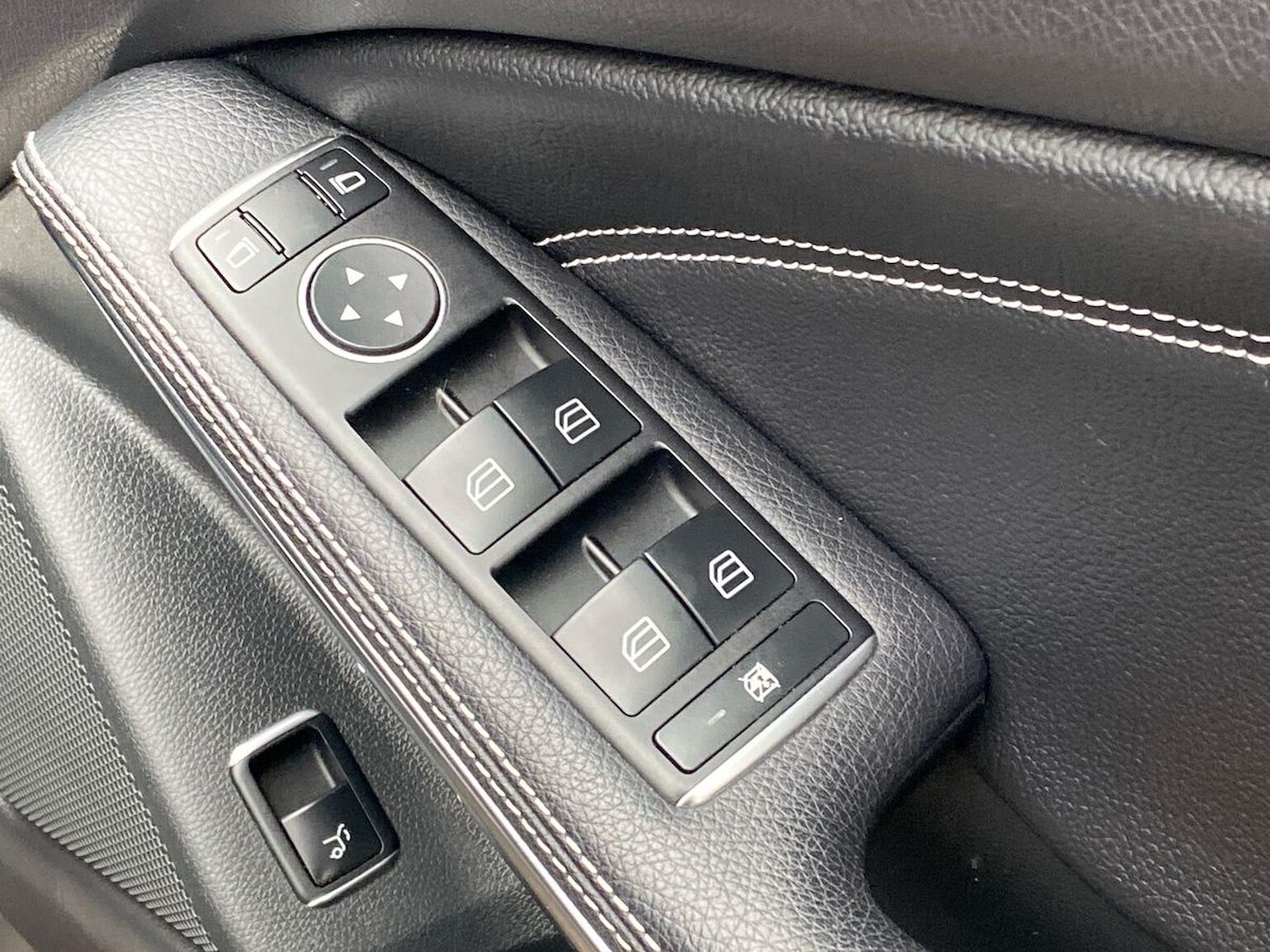 Used Mercedes-Benz GLA 2018 for sale - 77033487: Photo 21