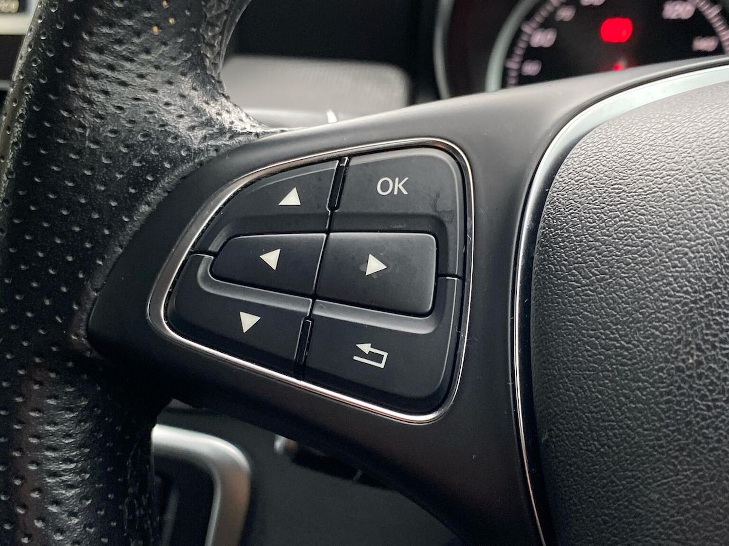 Used Mercedes-Benz GLA 2018 for sale - 77033487: Photo 26