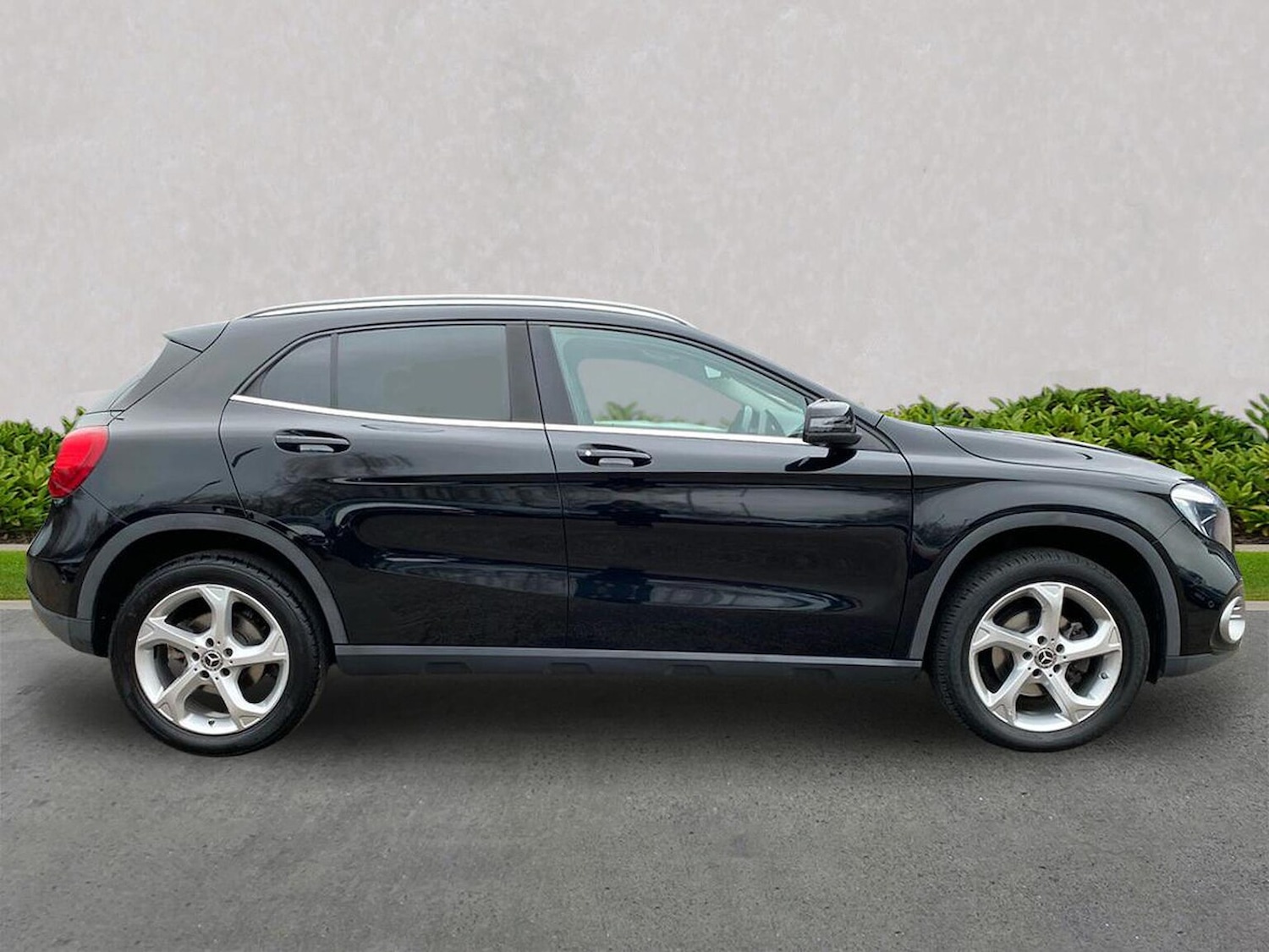 Used Mercedes-Benz GLA 2018 for sale - 77033487: Photo 3