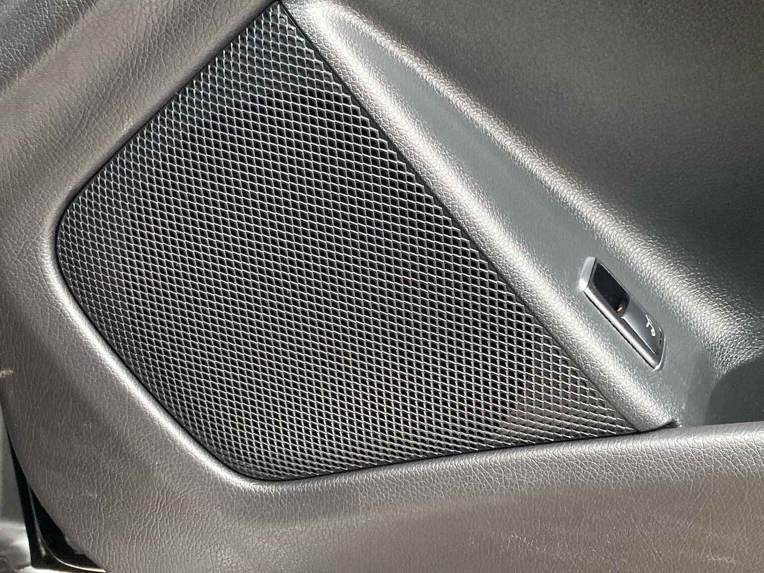 Used Mercedes-Benz GLA 2018 for sale - 77033487: Photo 31