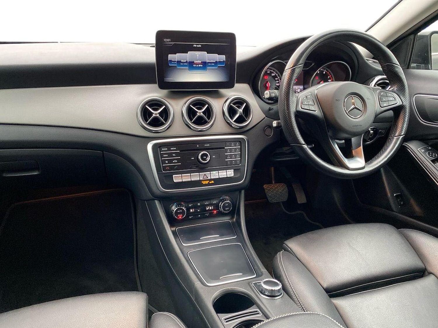 Used Mercedes-Benz GLA 2018 for sale - 77033487: Photo 7