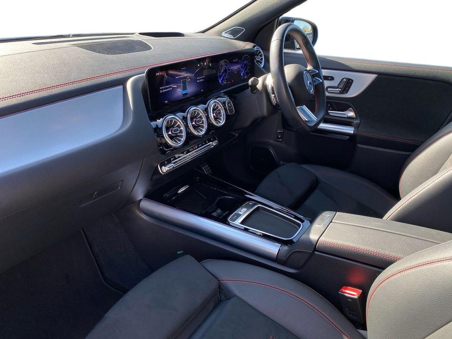 Used Mercedes-Benz EQA 2024 for sale - 76046038: Photo 7