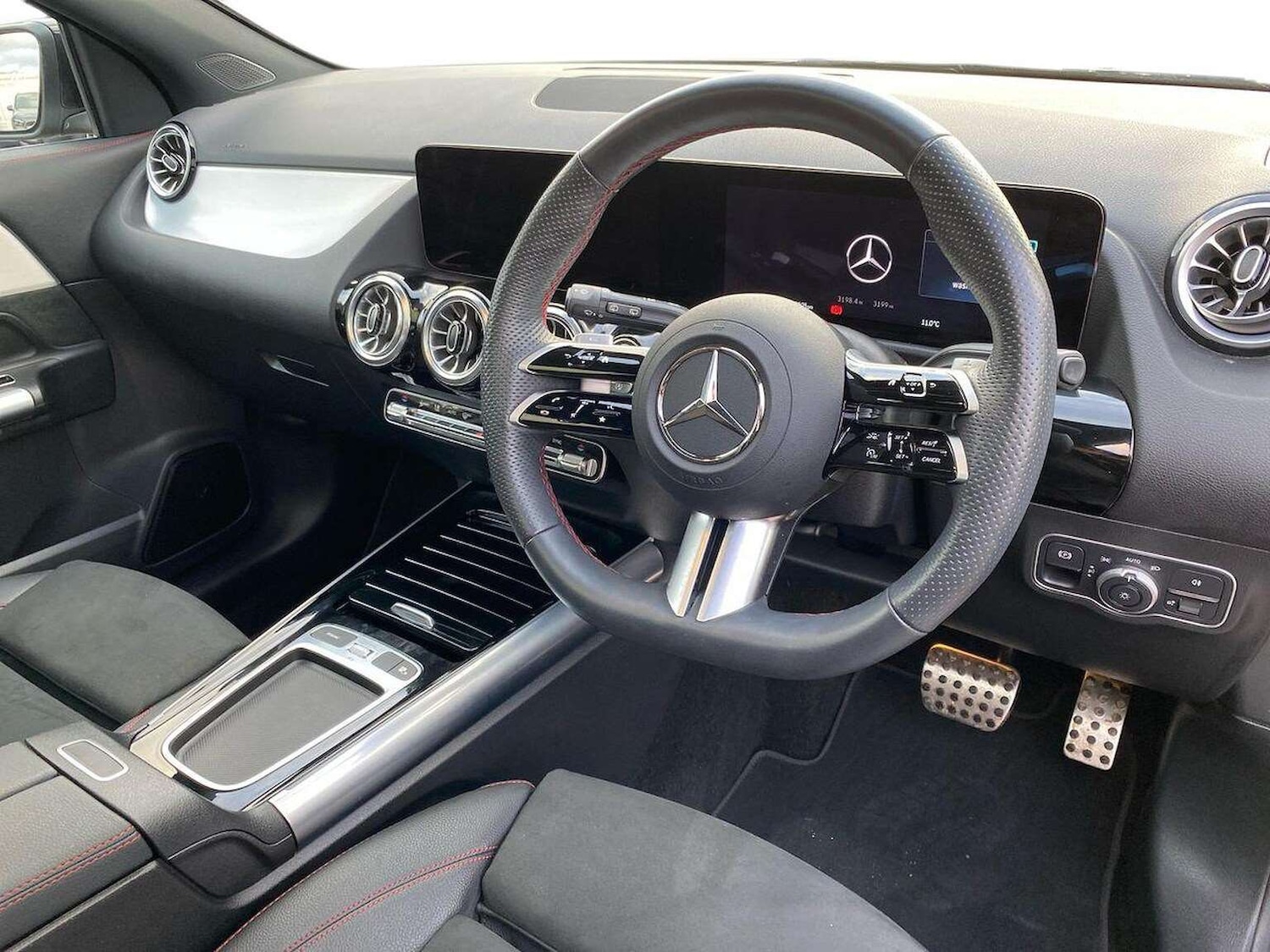 Used Mercedes-Benz GLA 2024 for sale - 77743228: Photo 15