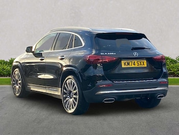 Used Mercedes-Benz GLA 2024 for sale - 77743228: Photo