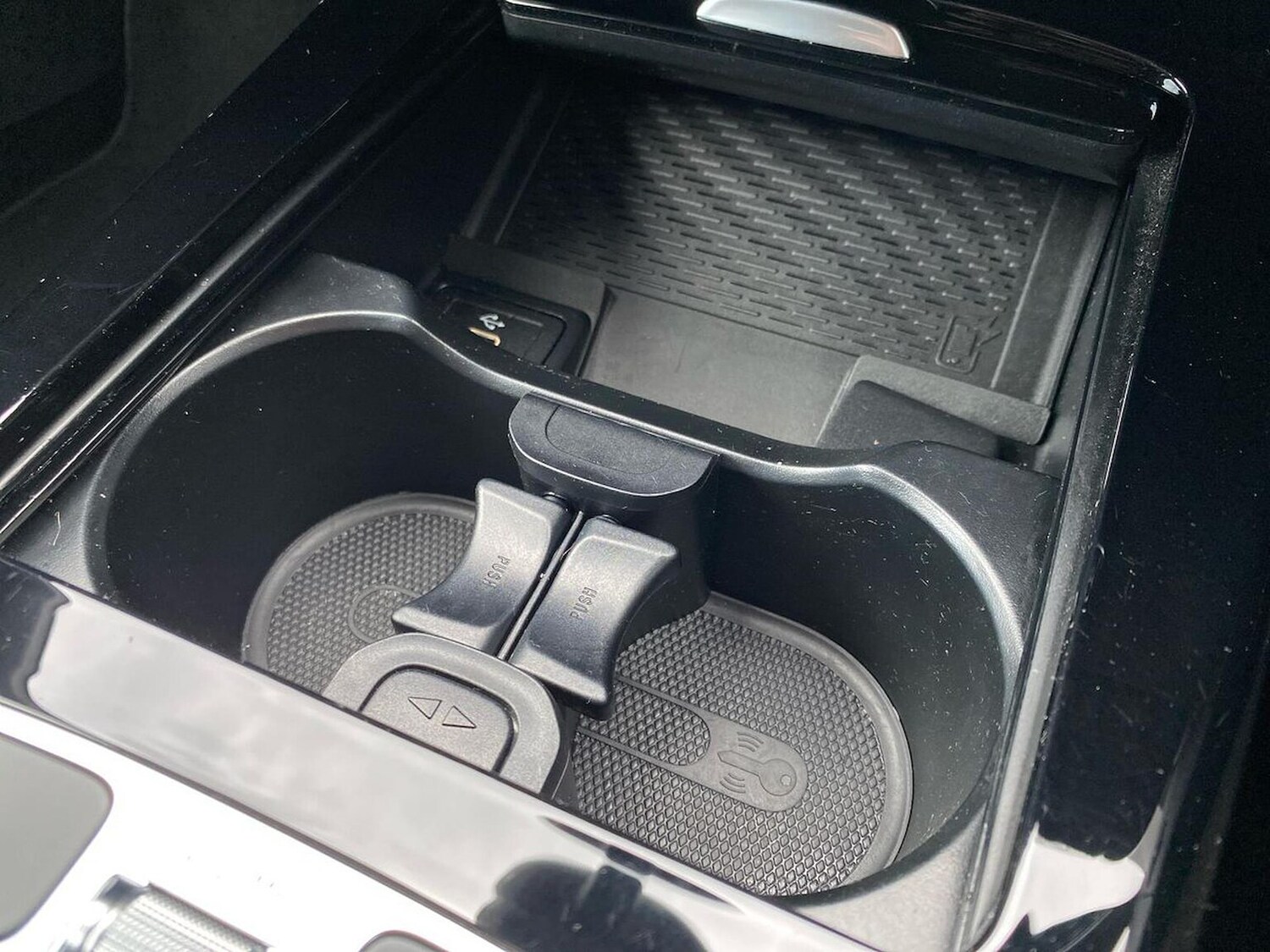 Used Mercedes-Benz CLA 2024 for sale - 76655909: Photo 32