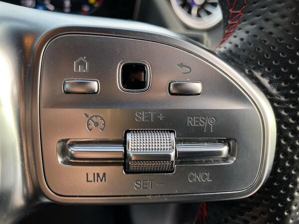 Used Mercedes-Benz GLA 2022 for sale - 76305401: Photo 27