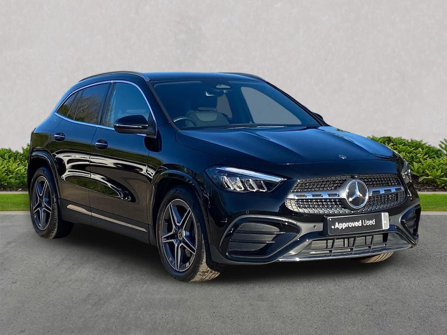 Used Mercedes-Benz GLA 2024 for sale - 76627930: Photo 1