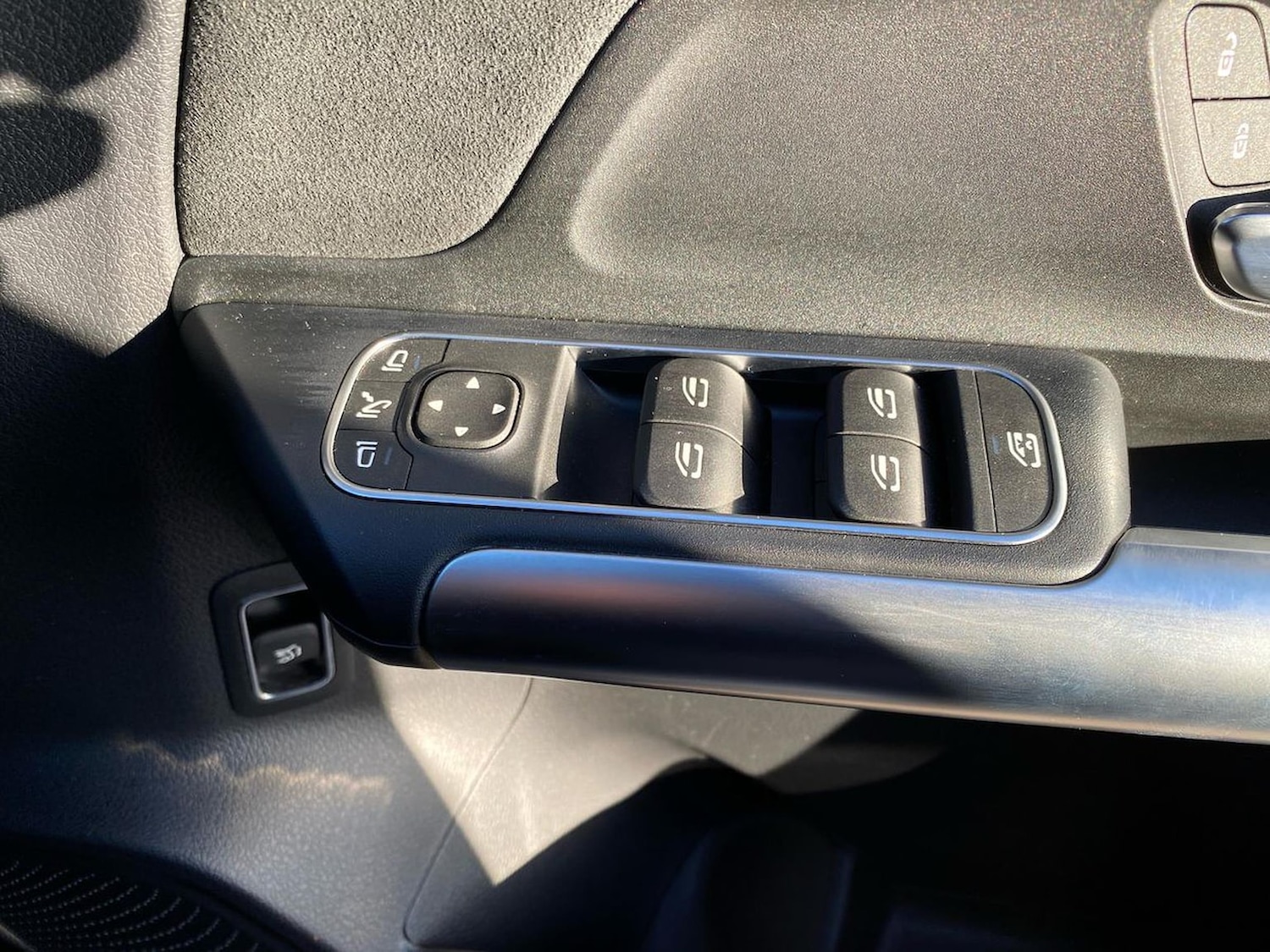 Used Mercedes-Benz GLA 2024 for sale - 76627930: Photo 21