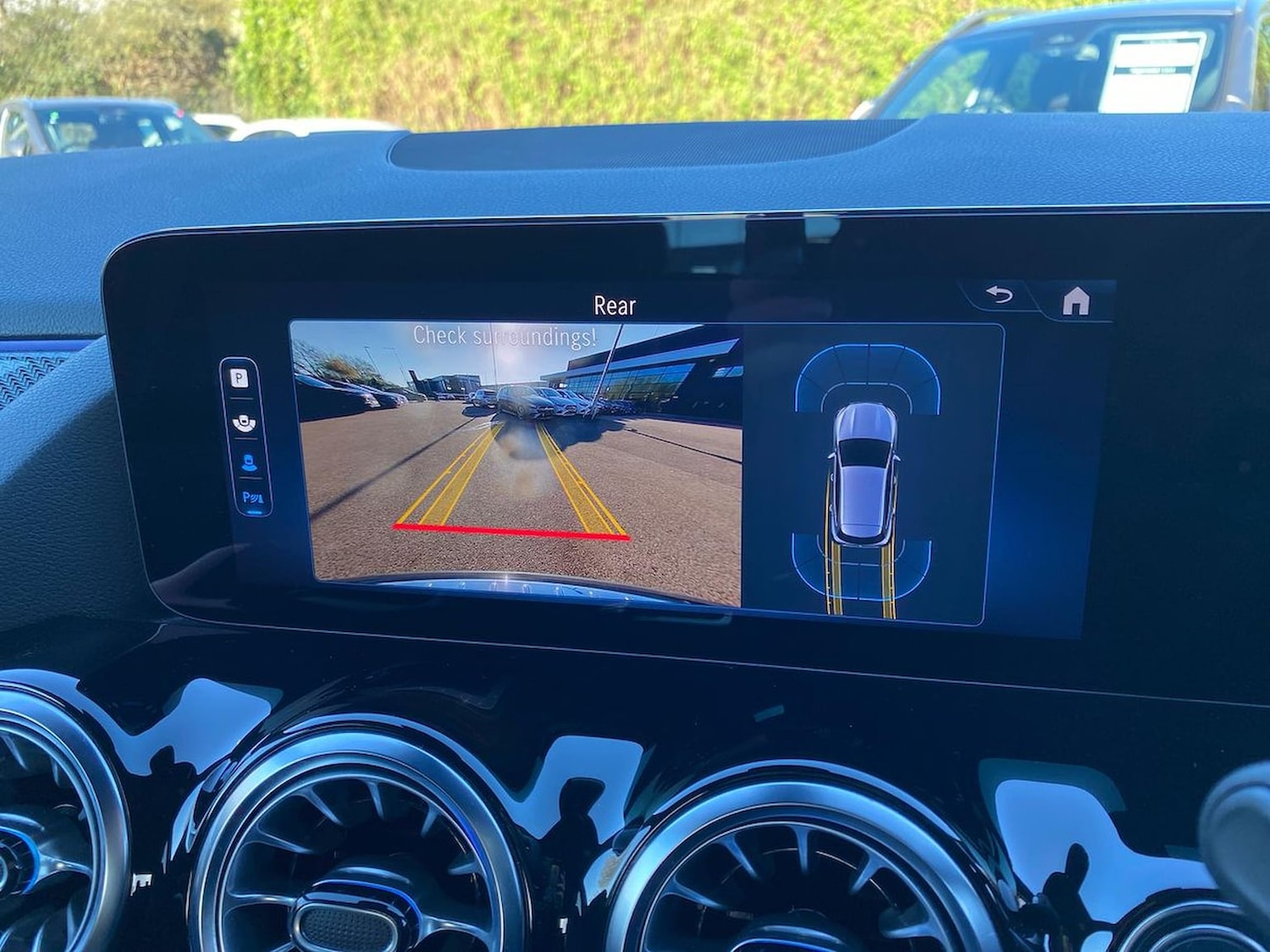 Used Mercedes-Benz GLA 2024 for sale - 76627930: Photo 23