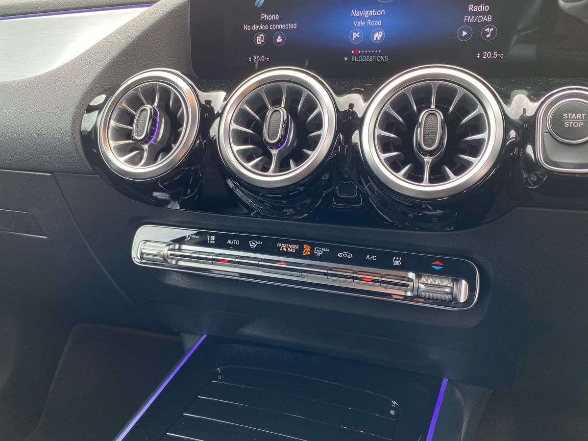 Used Mercedes-Benz EQA 2022 for sale - 78213689: Photo 12