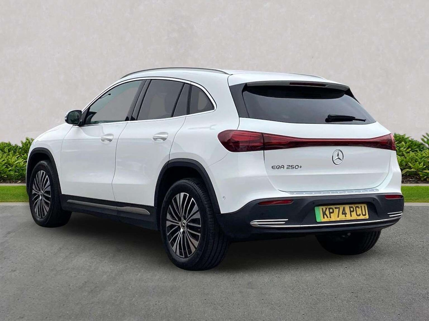 Used Mercedes-Benz EQA 2024 for sale - 77568694: Photo 2