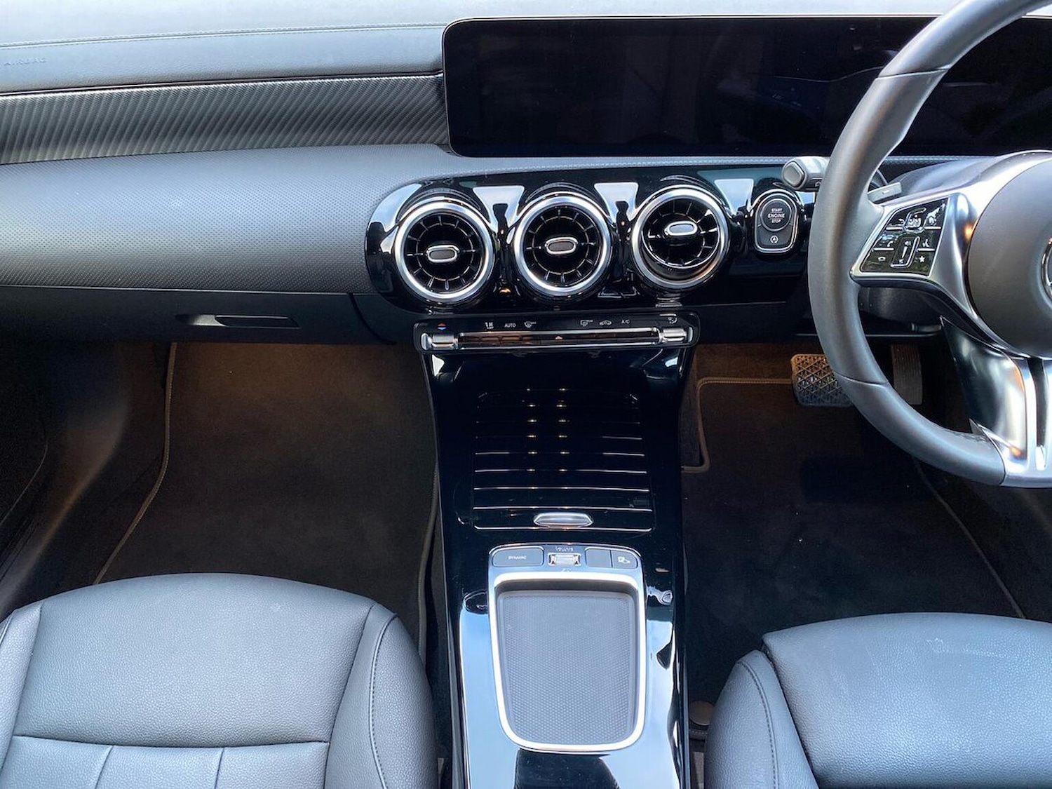 Used Mercedes-Benz CLA 2024 for sale - 76599236: Photo 13