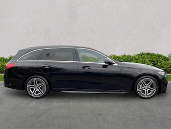 Used Mercedes-Benz C Class 2024 for sale - 76682651: Photo