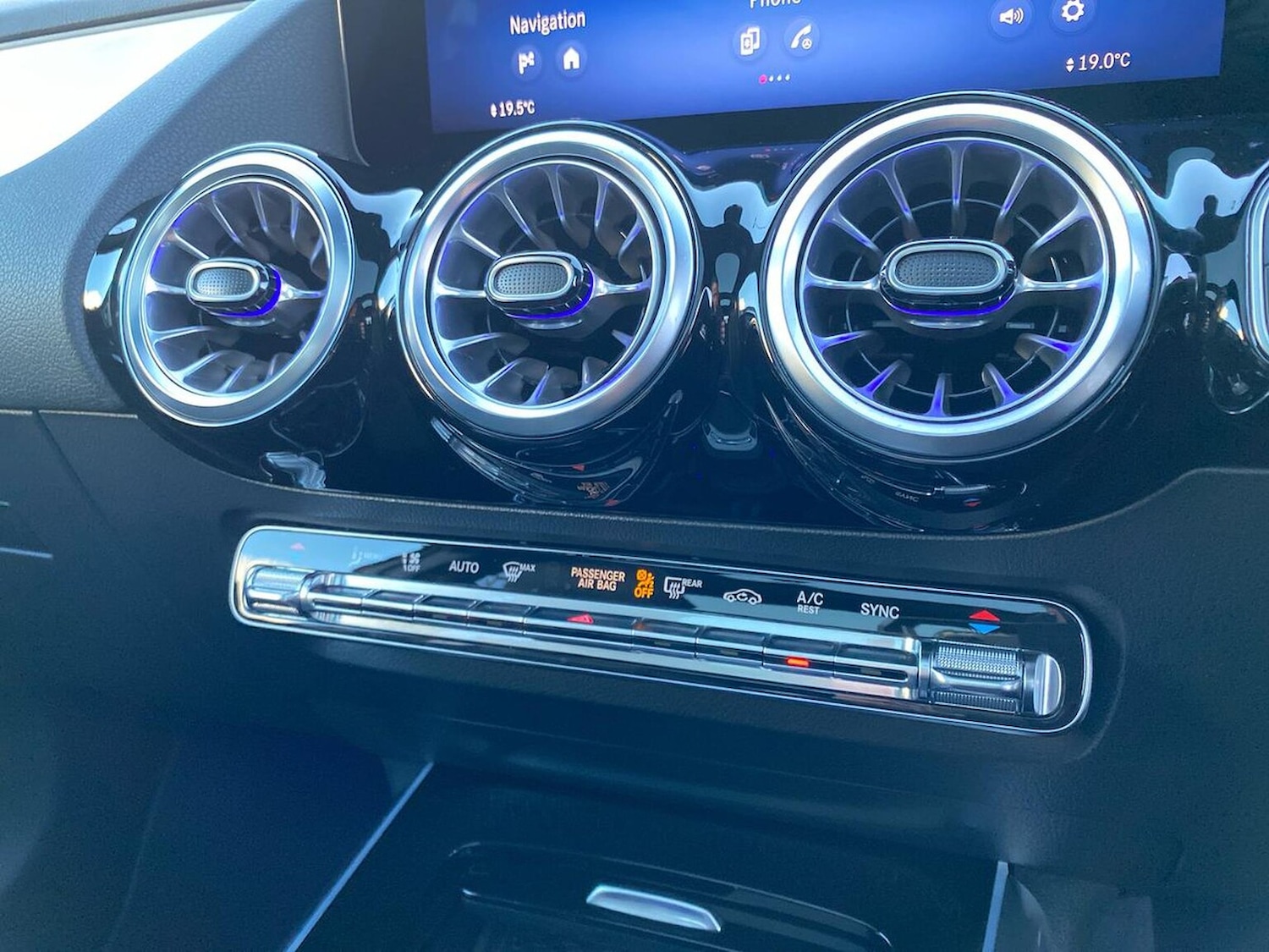 Used Mercedes-Benz GLA 2024 for sale - 76799374: Photo 12