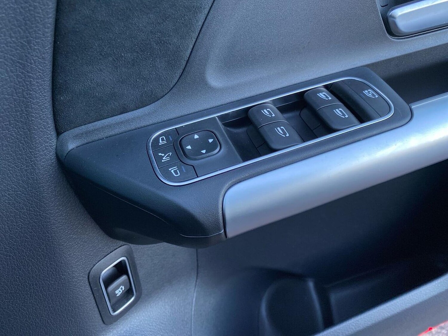 Used Mercedes-Benz GLA 2024 for sale - 76799374: Photo 21