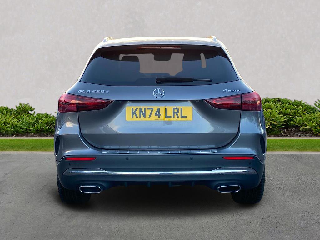 Used Mercedes-Benz GLA 2024 for sale - 76799374: Photo 4