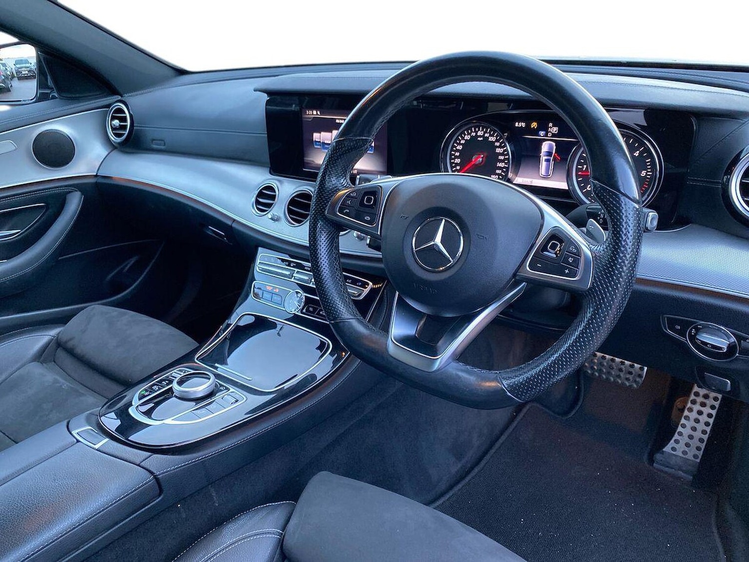 Used Mercedes-Benz E Class 2017 for sale - 77034645: Photo 15