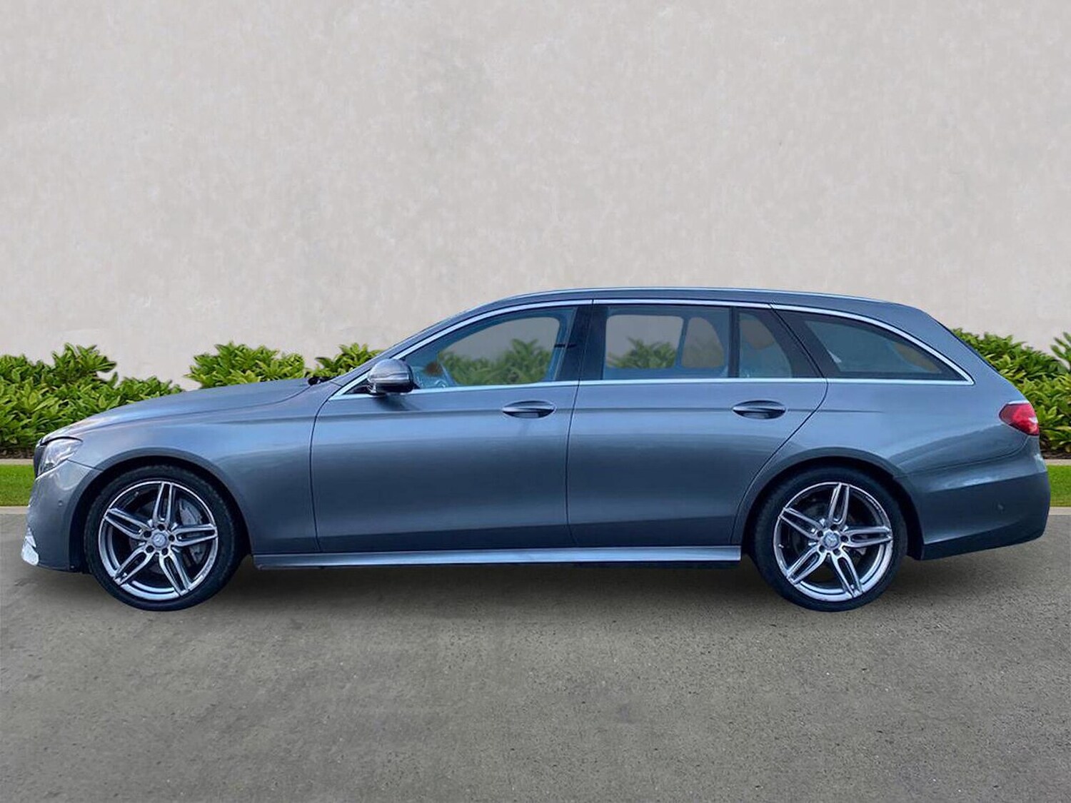 Used Mercedes-Benz E Class 2017 for sale - 77034645: Photo 19