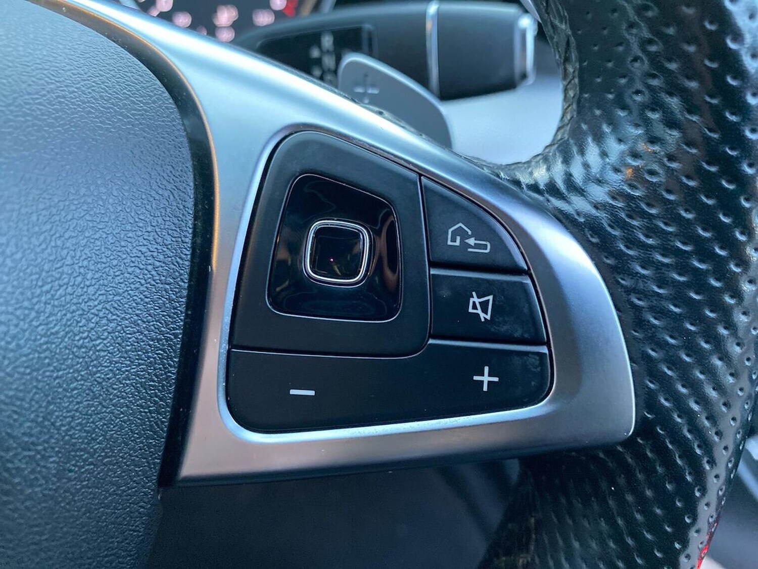 Used Mercedes-Benz E Class 2017 for sale - 77034645: Photo 27