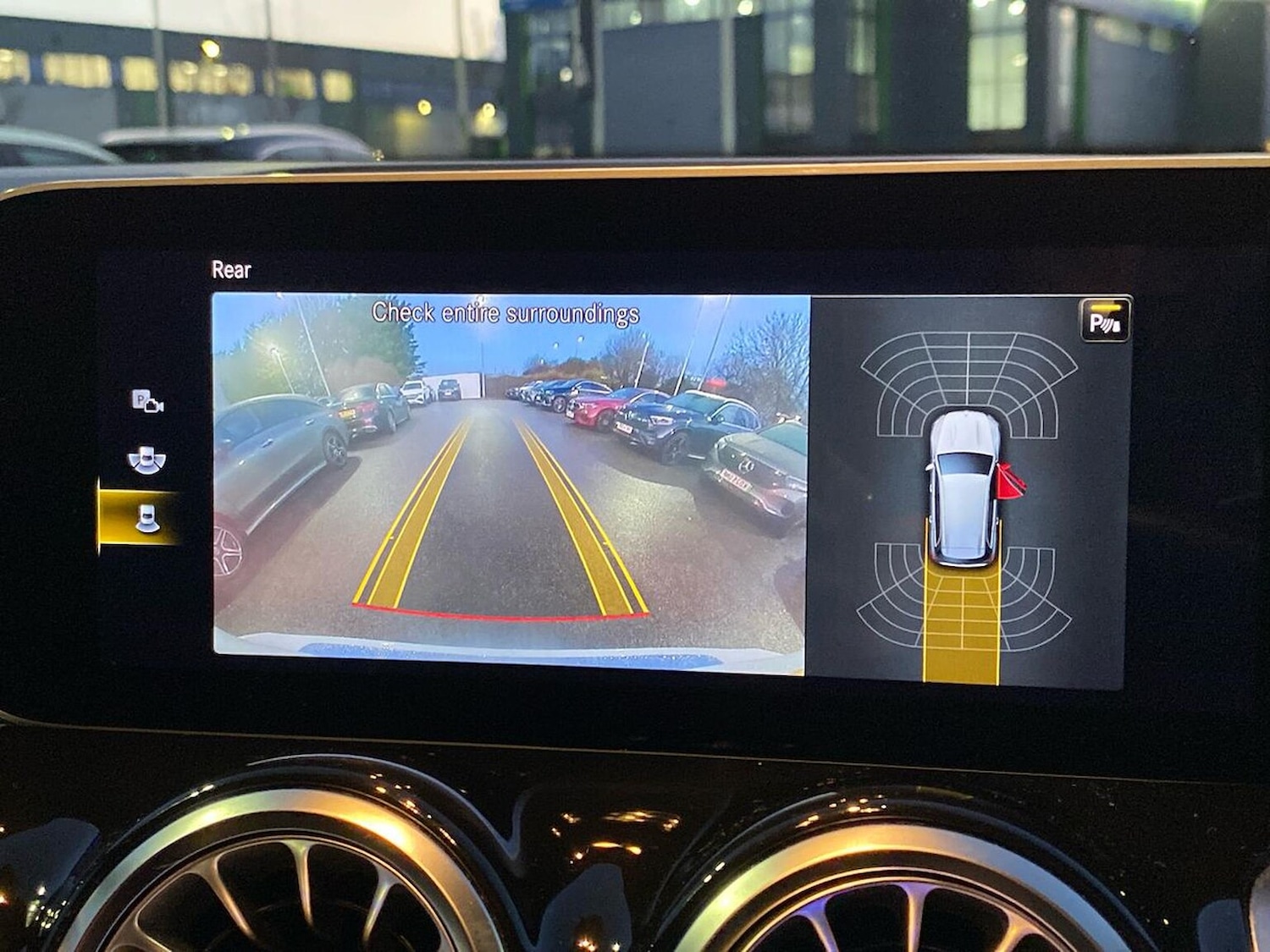 Used Mercedes-Benz GLB 2021 for sale - 76757056: Photo 23