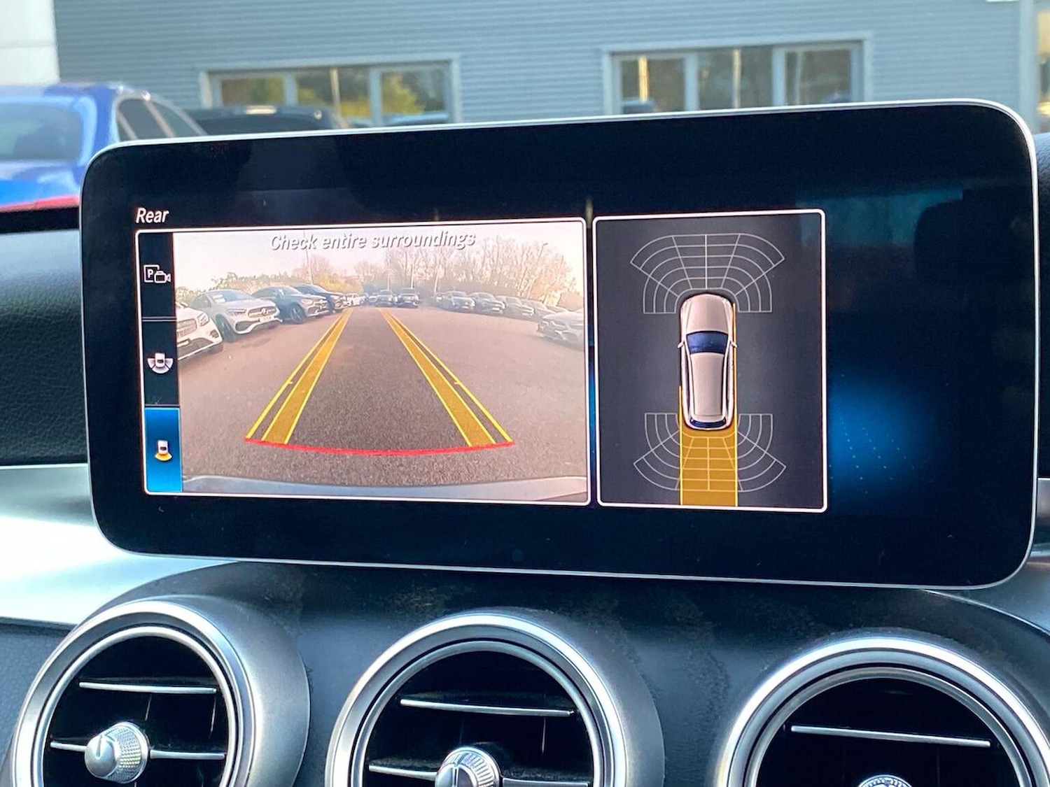 Used Mercedes-Benz C Class 2019 for sale - 76599229: Photo 23