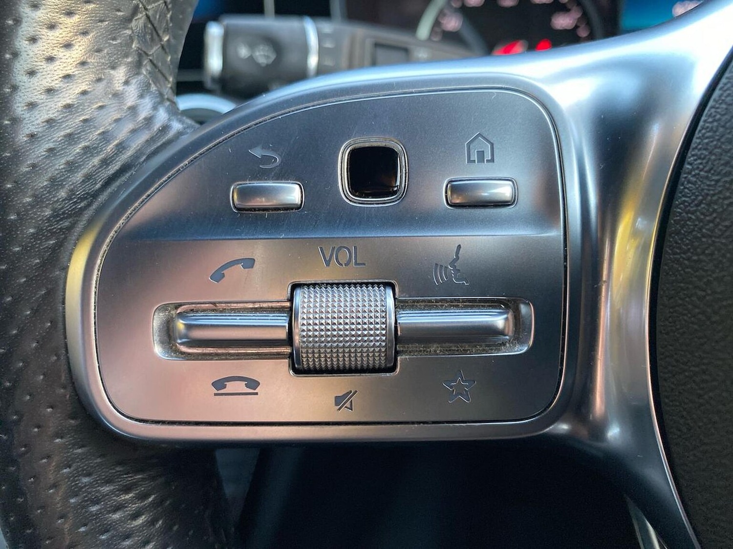 Used Mercedes-Benz C Class 2019 for sale - 76599229: Photo 26