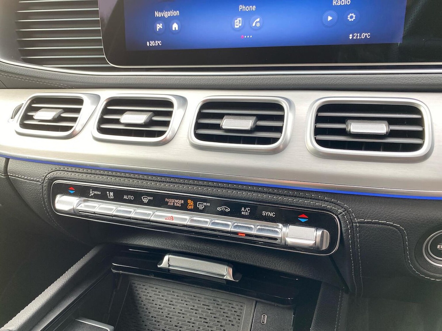 Used Mercedes-Benz GLE 2025 for sale - 77056708: Photo 12