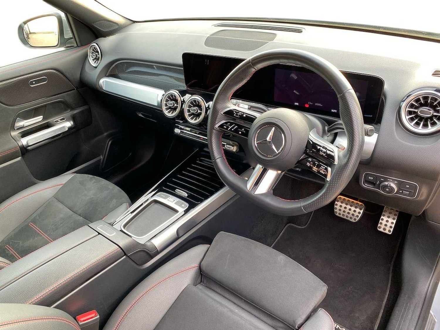 Used Mercedes-Benz GLB 2024 for sale - 76490519: Photo 15