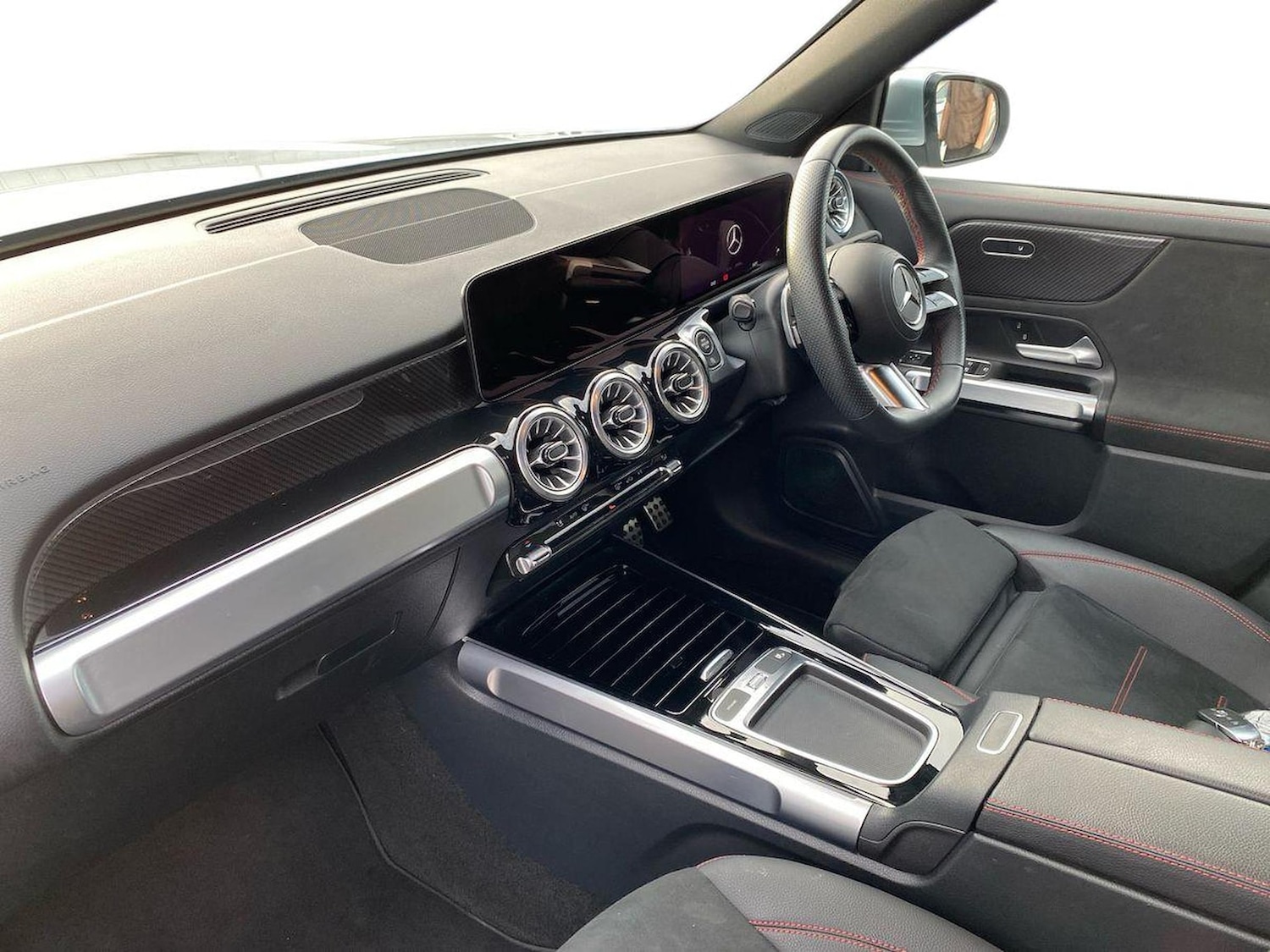 Used Mercedes-Benz GLB 2024 for sale - 76490519: Photo 7